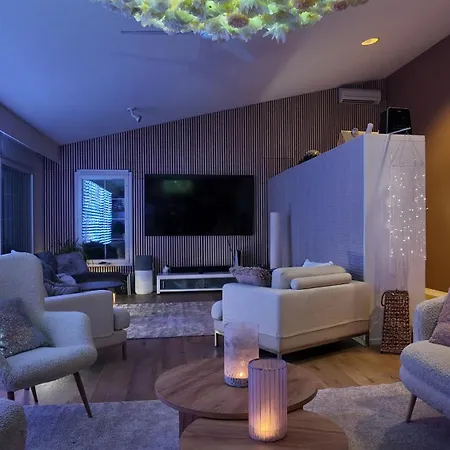 Arctic Luxe Retreat Villa Rovaniemi